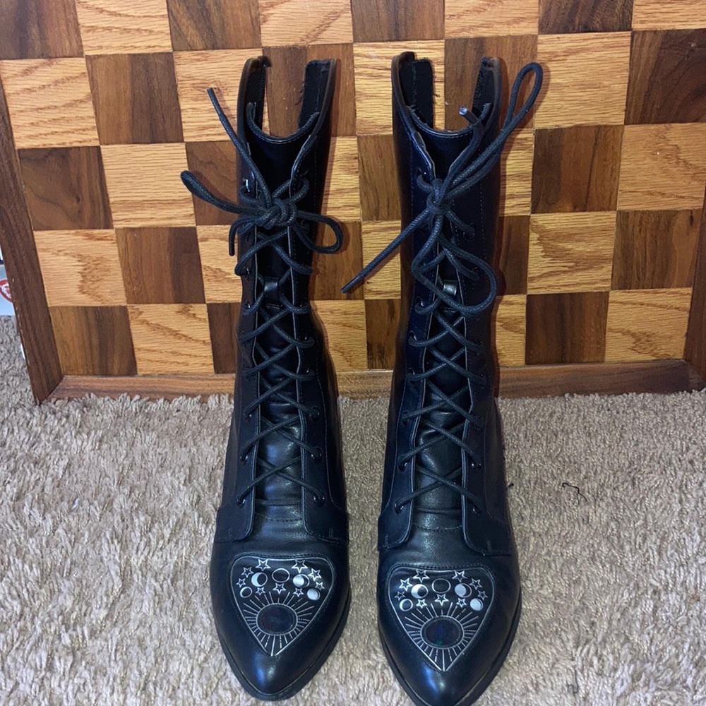 Strangecvlt spirit boots